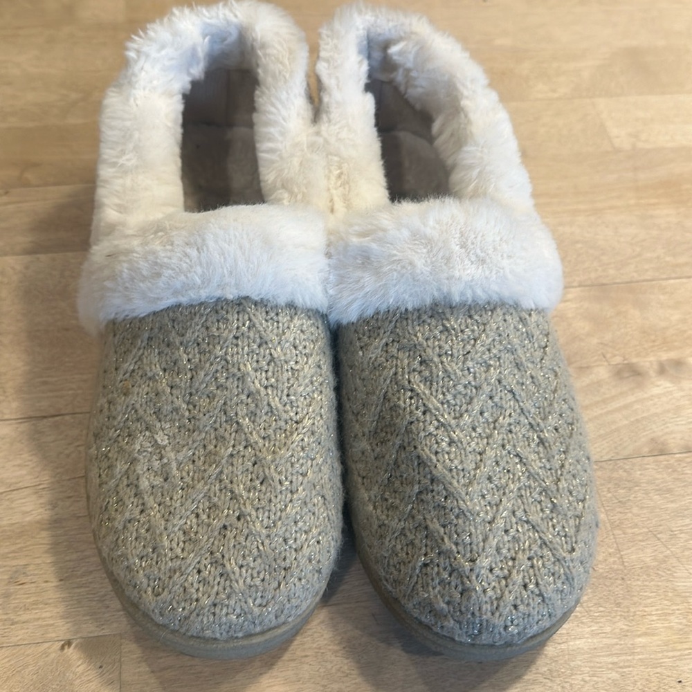 Skechers Cozy Lite Sparkle Knit Slippers Sweet Walk Tan Size 7